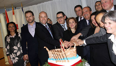 050bb5 efa7eddc1f1a4cd5b3d7b56e8d6d96bc~mv2 d 2449 1632 s 2