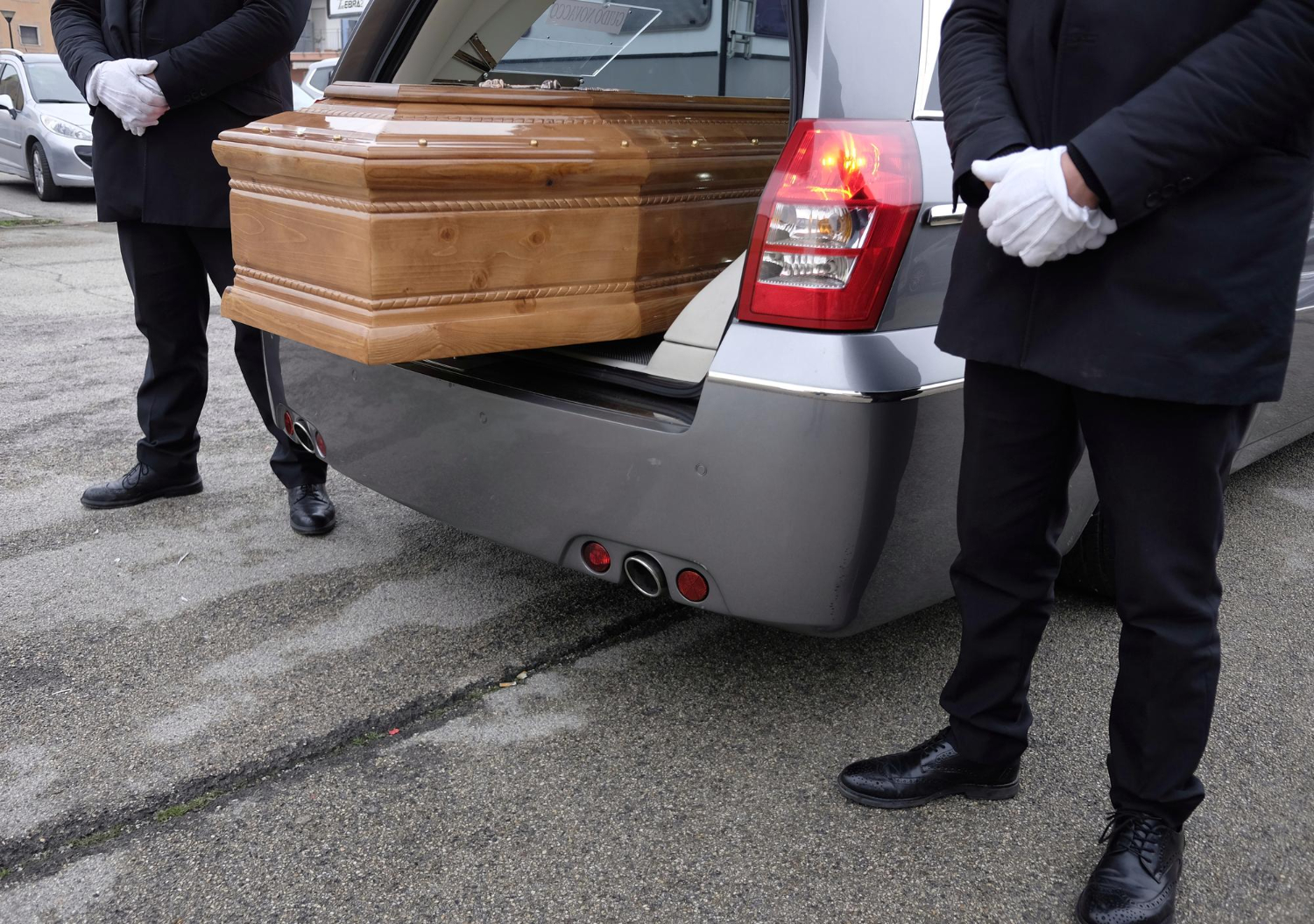 Transport of Remains/Ashes 12099909